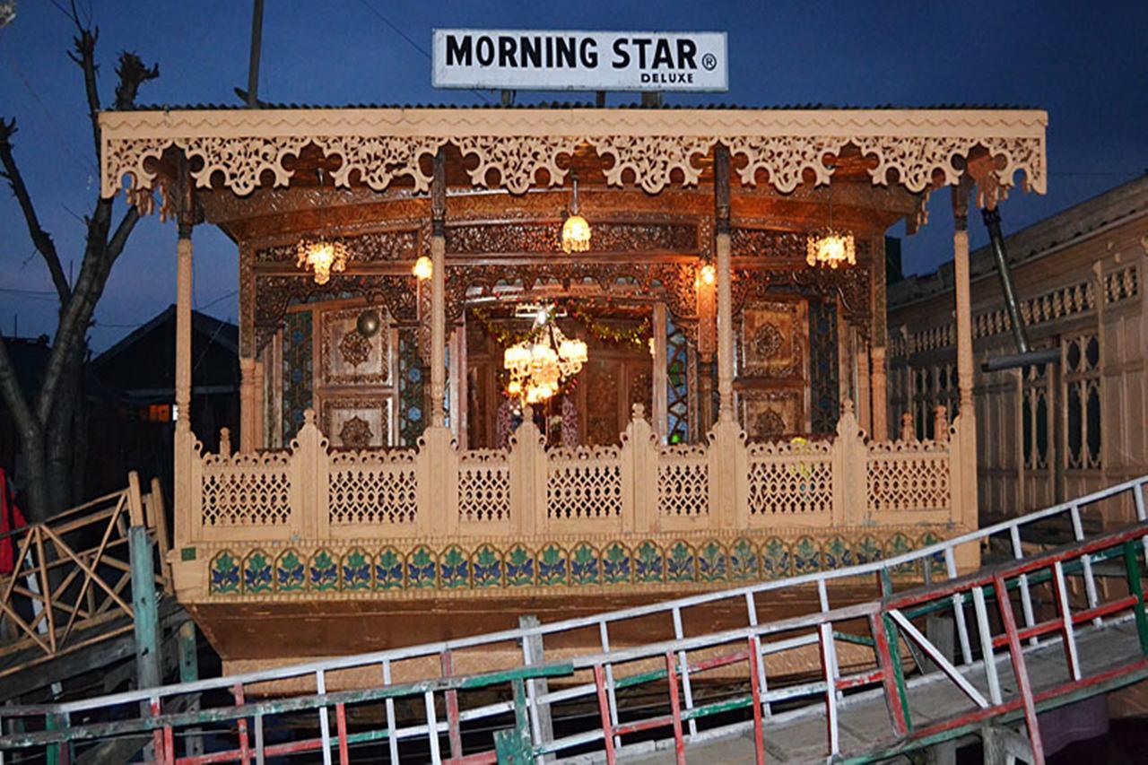 Отель Morning Star Group Of Houseboats Сринагар Экстерьер фото